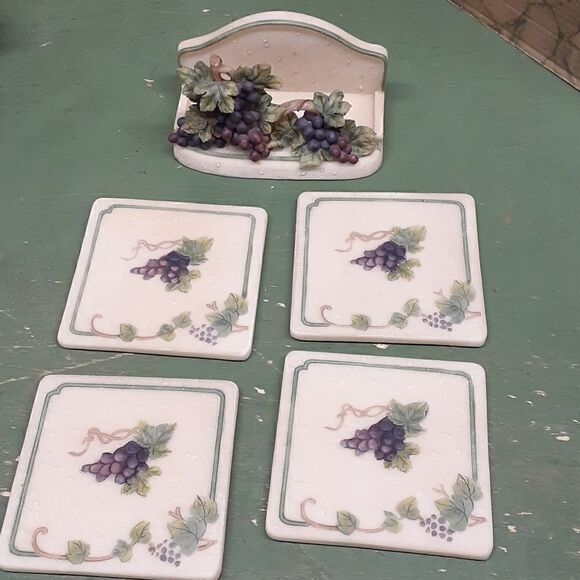 9pc bundle of grape/wine decor - Picture 6 of 14